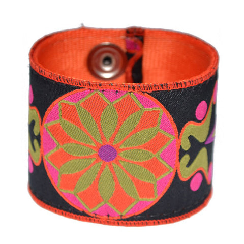 Souldier Daisy Pattern Guitar Strap Cuff Bracelet